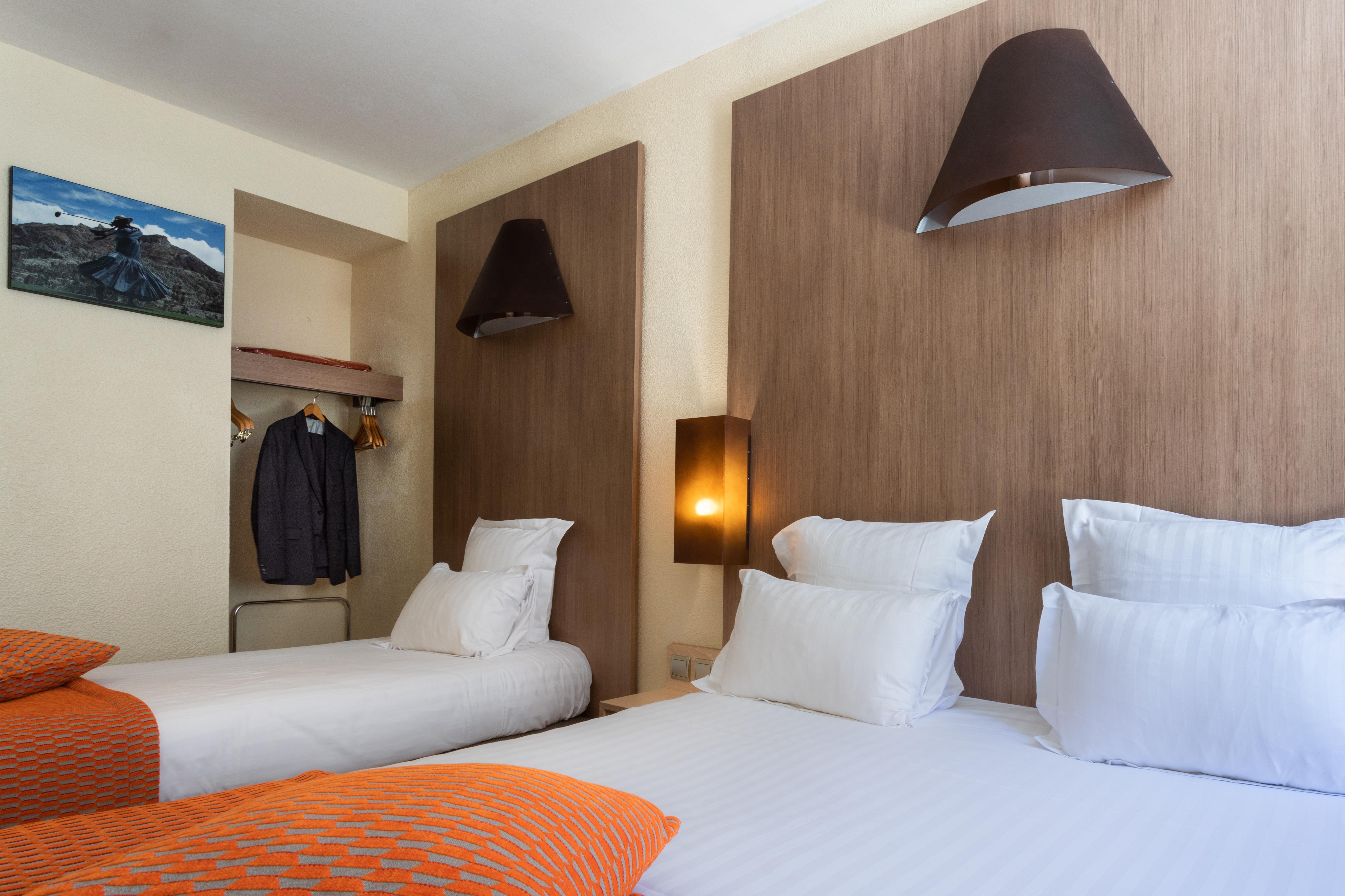 Hotel Carré Vieux Port 3*