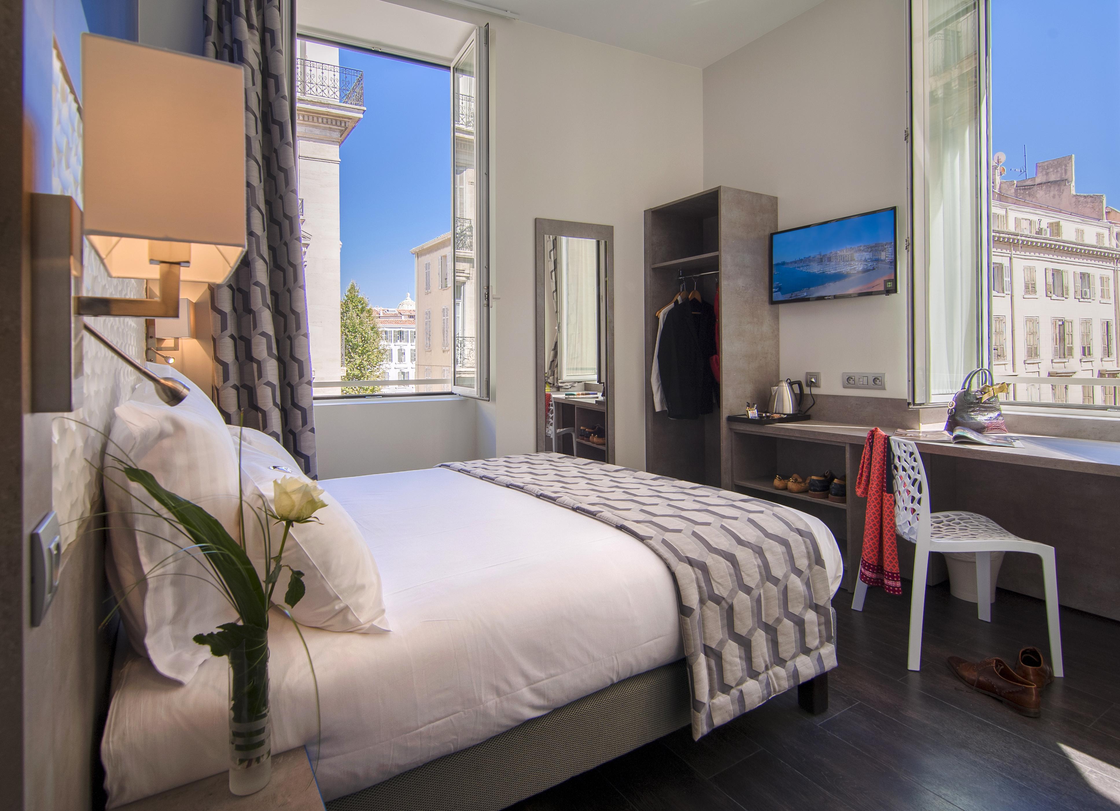 Carré Vieux Port Hotel 3*