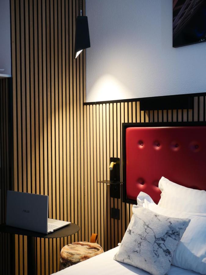 Carré Vieux Port Hotel 3*
