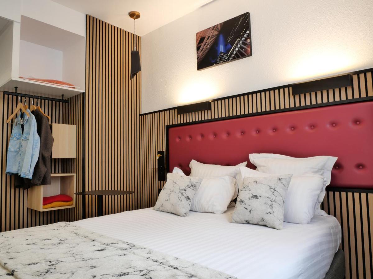 Hotel Carré Vieux Port 3*