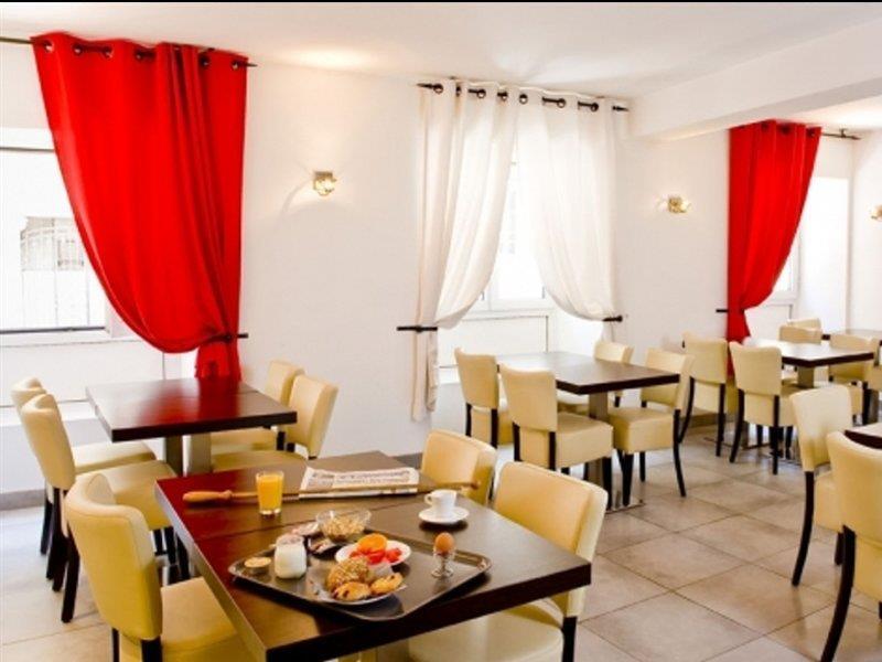 Carré Vieux Port Hotel 3*