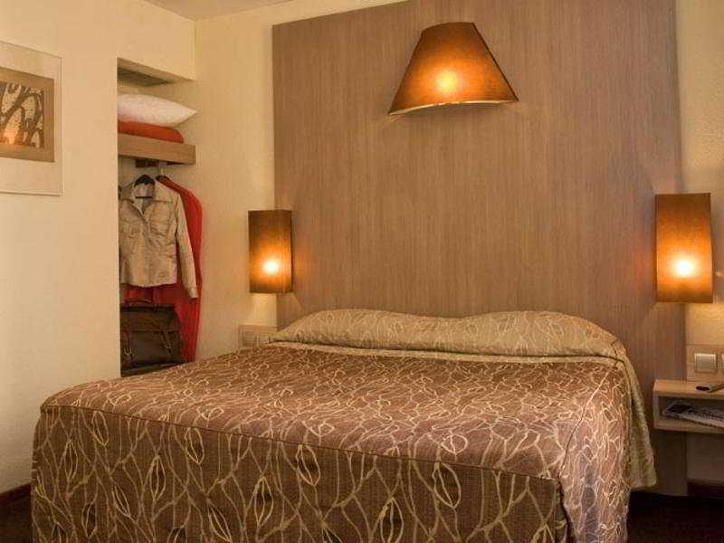 Carré Vieux Port Hotel 3*